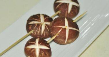 麻辣烫的做法(麻辣烫料的做法。)