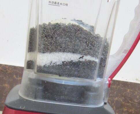汤圆馅料怎么做(如何制作汤圆的馅料)