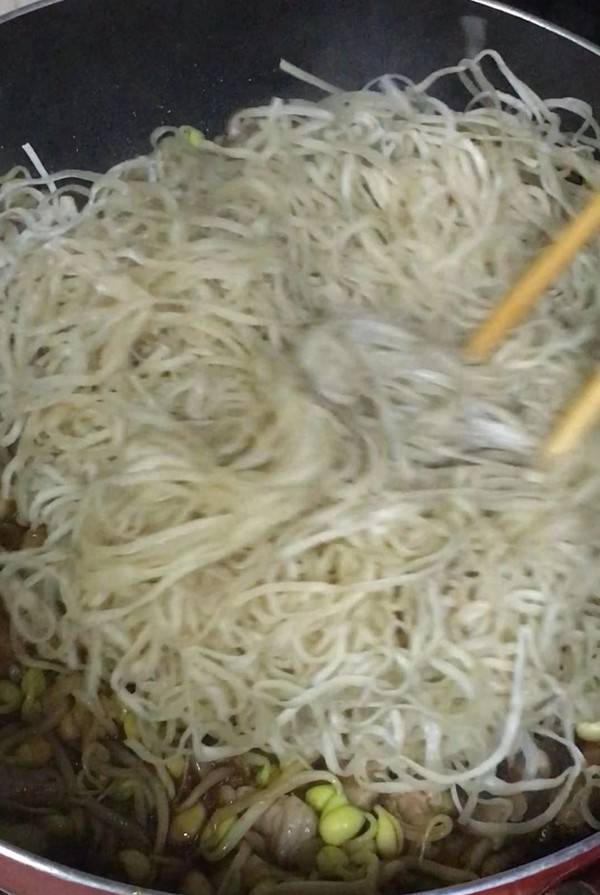 蒸面条的制作方法和步骤(干挂面做蒸面条的做法窍门)