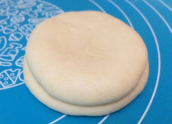 怎么做春饼又薄又软(蒸卷饼怎么做又薄又软)