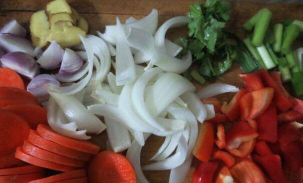 黄鳝怎么做好吃(大鳝鱼怎么做好吃大)