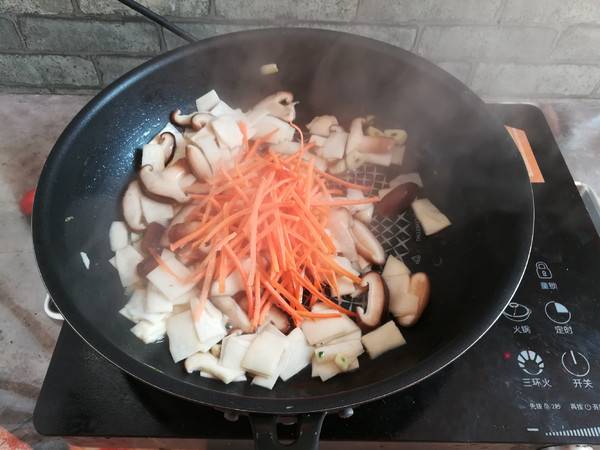 火腿怎么做好吃(云南火腿肉怎么做好吃?)