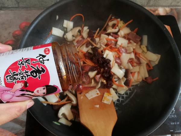 火腿怎么做好吃(云南火腿肉怎么做好吃?)