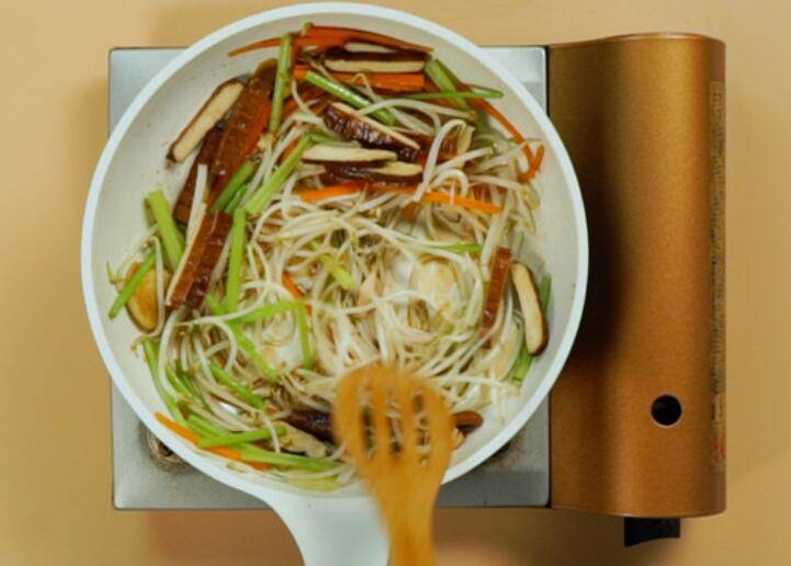 炒合菜怎么做(成本很低的合炒素菜有哪些?是怎样的做法呢?)