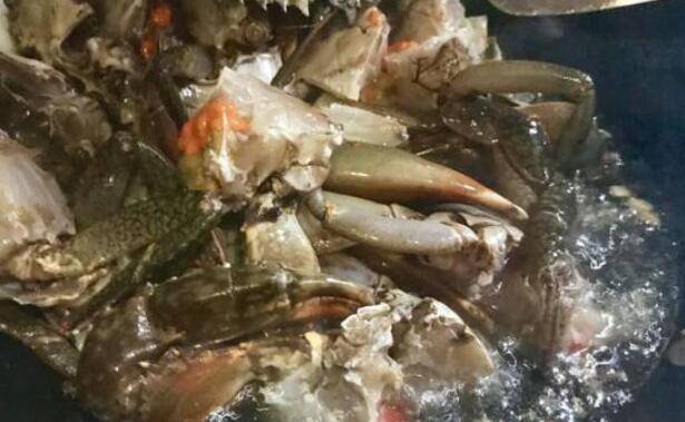 怎样做螃蟹(怎样做螃蟹简单又好吃)