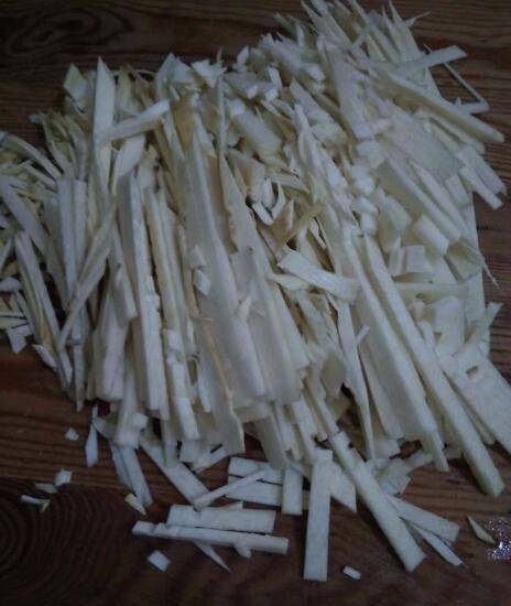 鲜笋怎么炒(买回来的鲜竹笋怎么处理啊)