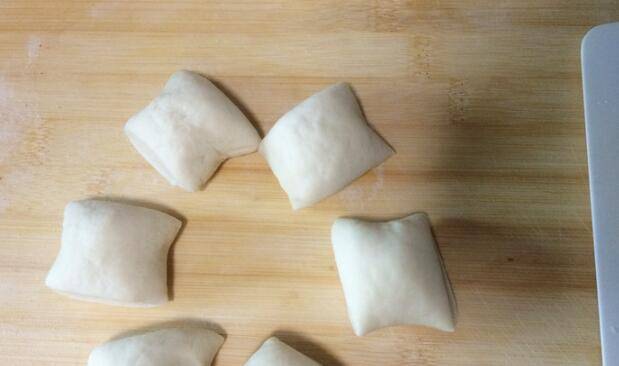 怎么做春饼又薄又软(蒸卷饼怎么做又薄又软)