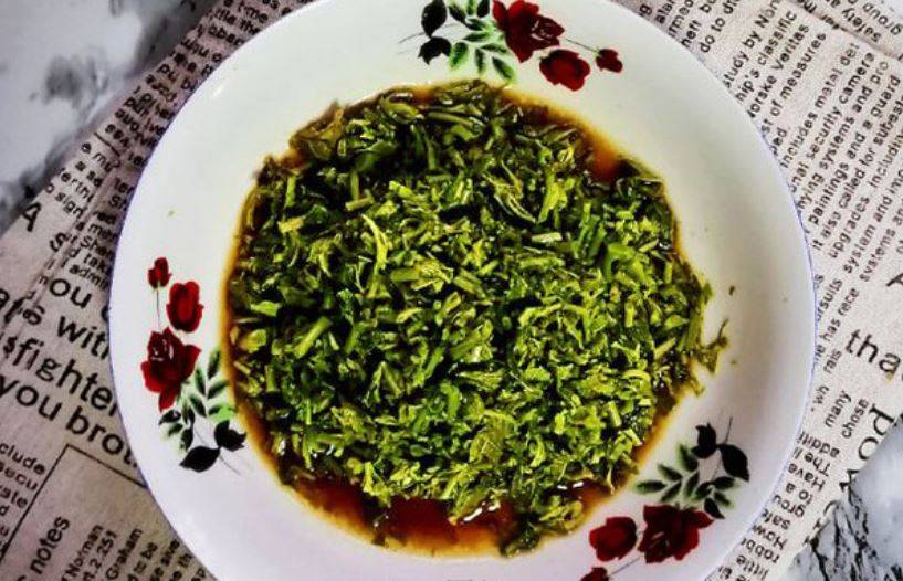 香椿芽怎么吃(干香椿芽的吃法大全)