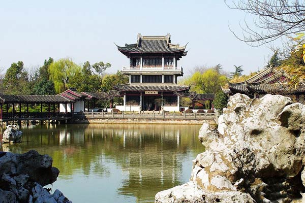 蠡园和鼋头渚哪个好玩(无锡蠡园游玩攻略 无锡蠡园有什么好玩的)