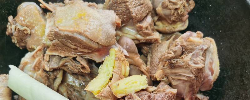 鹅肉怎么吃(鹅肉怎么烧好吃)