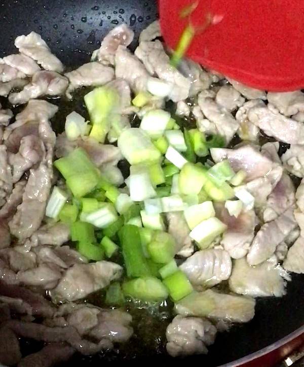 蒸面条的制作方法和步骤(干挂面做蒸面条的做法窍门)