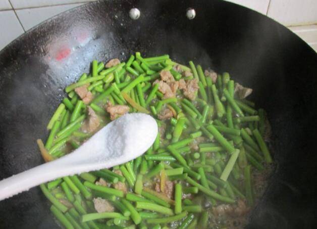 蒜苔怎么炒(蒜苔怎么炒好吃家常做法)