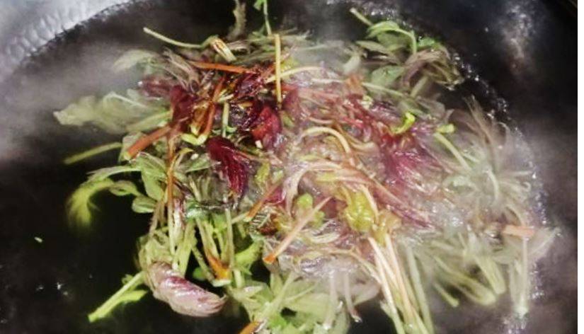香椿芽怎么吃(干香椿芽的吃法大全)