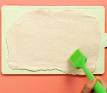 低筋面粉最简单能做啥(低筋面粉最简单的蛋糕)