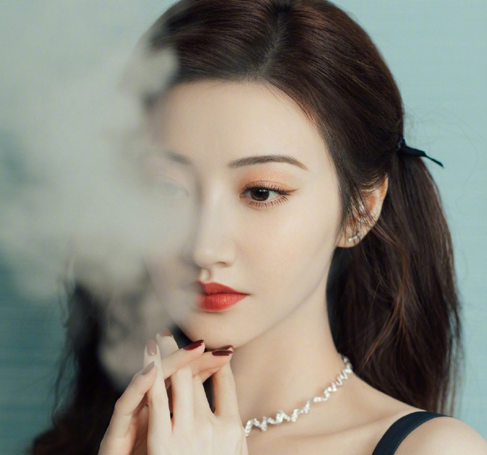 上镜胖十斤?很可能是以下3个地方不对劲,改善后照片比真人要美