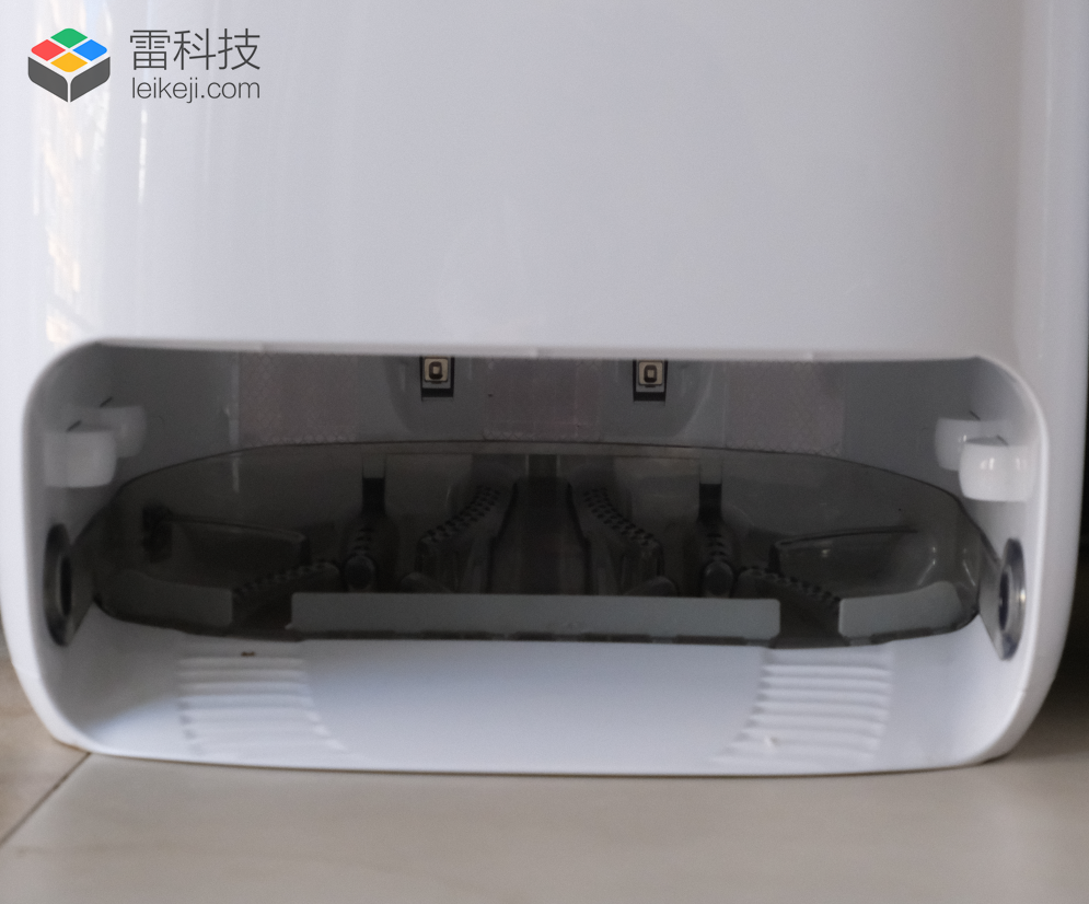是真好用还是智商税产品?云鲸J2扫地机器人深度评测来了